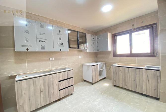 8095698 - Property Image 2
