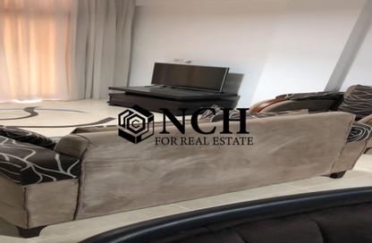 شقة - 2 غرف نوم - 2 حمامات للايجار في مون ريزيدنس - فيفث سكوير - التجمع الخامس - مدينة القاهرة الجديدة - القاهرة