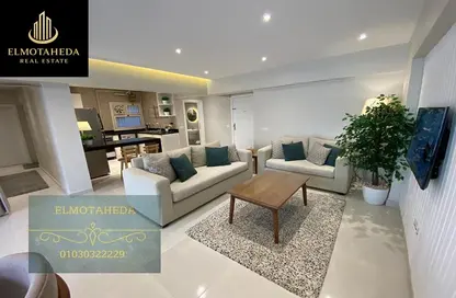 Apartment - 2 Bedrooms - 2 Bathrooms for rent in Street 217 - Degla - Hay El Maadi - Cairo