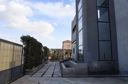 فيلا - 4 غرف نوم - 3 حمامات للايجار في ايفي - طريق مصر اسكندرية الصحراوي - الجيزة