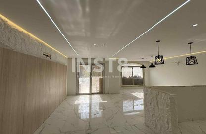 Apartment - 3 Bedrooms - 2 Bathrooms for rent in Stone Residence - 5th Settlement Compounds - The 5th Settlement - New Cairo City - Cairo