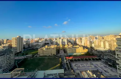 شقة - 2 غرف نوم - 1 حمام للبيع في شارع شعراوي - لوران - حي شرق - الاسكندرية