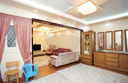 Apartment - 2 Bedrooms - 1 Bathroom for sale in Miami - Hay Awal El Montazah - Alexandria