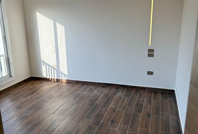 8375118 - Property Image 2