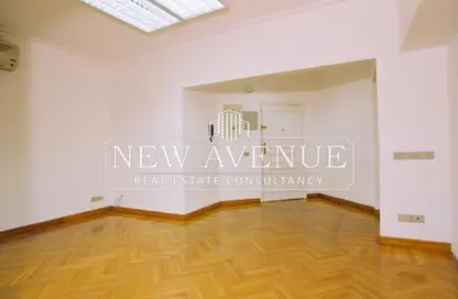 مساحات مكتبية - استوديو - 2 حمامات للايجار في سرايات المعادي - حي المعادي - القاهرة