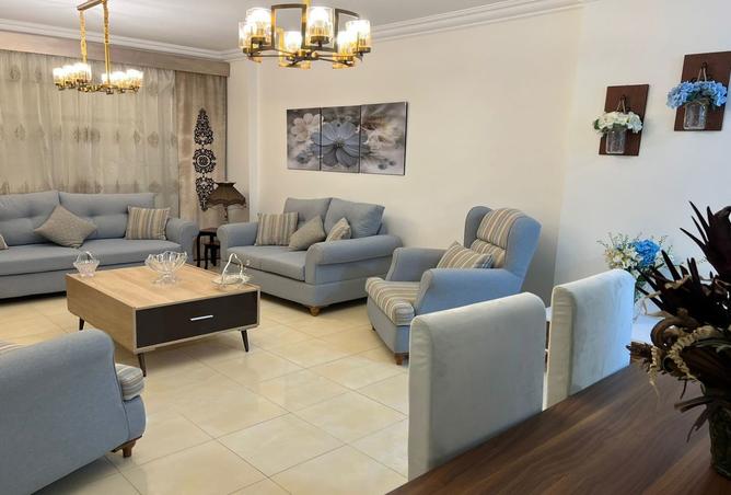 8231087 - Property Main Image