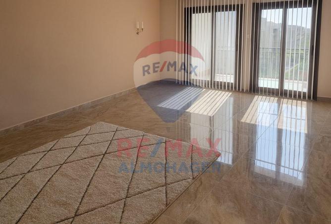 8467290 - Property Image 3