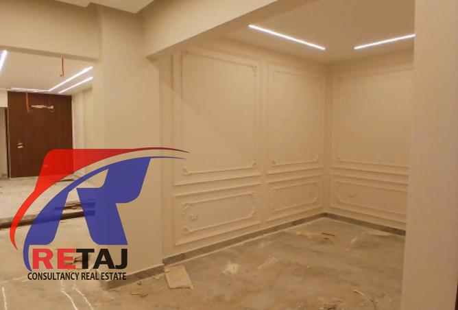 8432512 - Property Image 3