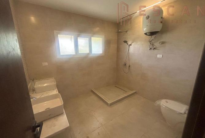 8187012 - Property Image 3