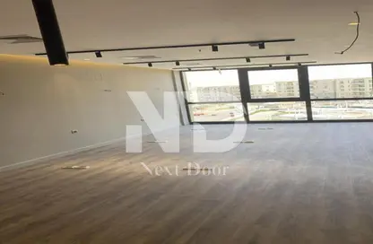 مساحات مكتبية - استوديو - 2 حمامات للايجار في ميفيدا - كمبوندات التجمع الخامس - التجمع الخامس - مدينة القاهرة الجديدة - القاهرة