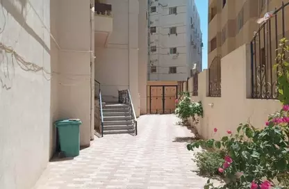 شقة - 3 غرف نوم - 1 حمام للبيع في شارع المهندس احمد كمال حمدي - الحي السادس عشر - الشيخ زايد - الجيزة