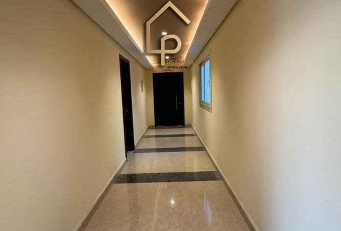 8393901 - Property Image 2