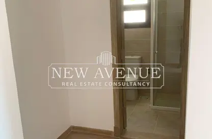 شقة - 3 غرف نوم - 2 حمامات للبيع في فيفث سكوير - التجمع الخامس - مدينة القاهرة الجديدة - القاهرة