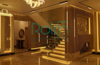 فيلا - 4 غرف نوم - 4 حمامات للايجار في زايد ديونز - الحي السادس - الشيخ زايد - الجيزة