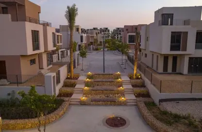 Villa - 4 Bedrooms - 4 Bathrooms for sale in Sodic East - 6th District - New Heliopolis - Cairo