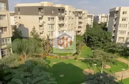 Apartment - 3 Bedrooms - 2 Bathrooms for sale in Privado - Madinaty - Cairo