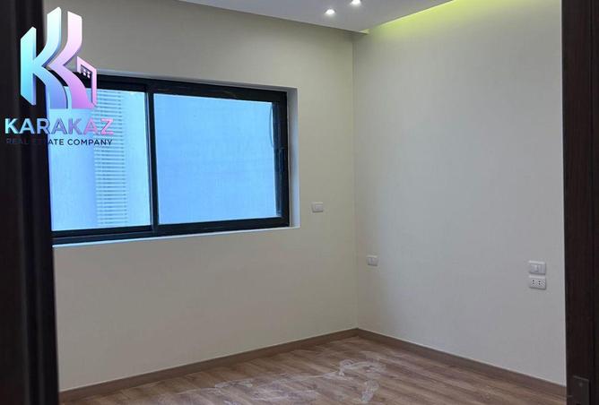 8131009 - Property Image 3