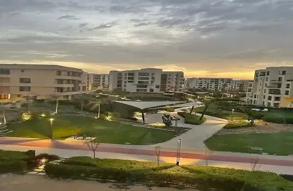 Apartment - 2 Bedrooms - 2 Bathrooms for sale in O West - 6 October Compounds - 6 October City - Giza