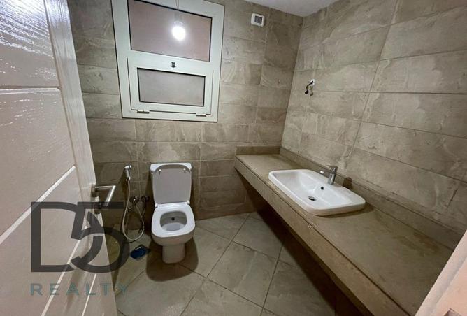 8324295 - Property Image 3