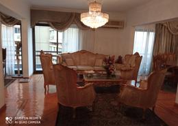 شقة - 3 غرف نوم - 2 حمامات for للبيع in شارع الفلاح - المهندسين - الجيزة