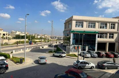Office Space - Studio - 3 Bathrooms for rent in Al Karma 4 - Sheikh Zayed Compounds - Sheikh Zayed City - Giza
