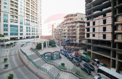 شقة - 3 غرف نوم - 3 حمامات للبيع في سان ستيفانو - حي شرق - الاسكندرية