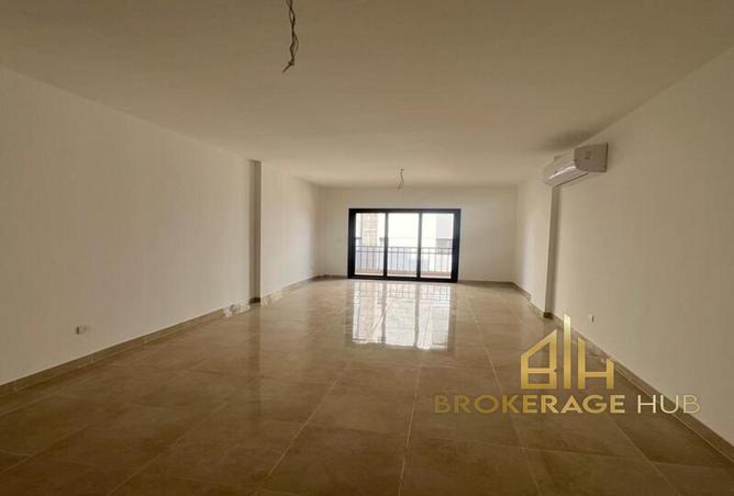 8236678 - Property Image 2