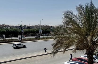 مساحات مكتبية - استوديو - 2 حمامات للايجار في شارع التسعين الشمالي - التجمع الخامس - مدينة القاهرة الجديدة - القاهرة