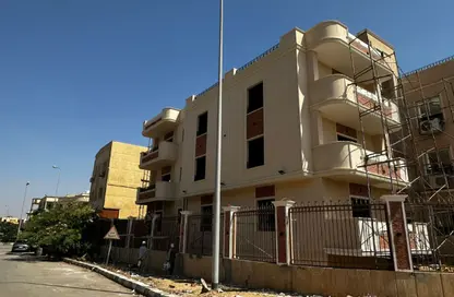 Roof - 3 Bedrooms - 2 Bathrooms for sale in Al Shouyfat - 5th Settlement Compounds - The 5th Settlement - New Cairo City - Cairo Roof - 3 Bedrooms - 2 Bathrooms for sale in Al Shouyfat - 5th Settlement Compounds - The 5th Settlement - New Cairo City - Cairo