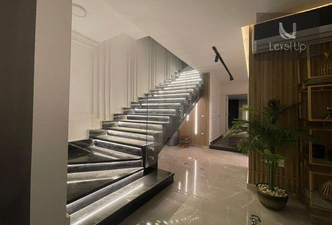 8332323 - Property Image 3