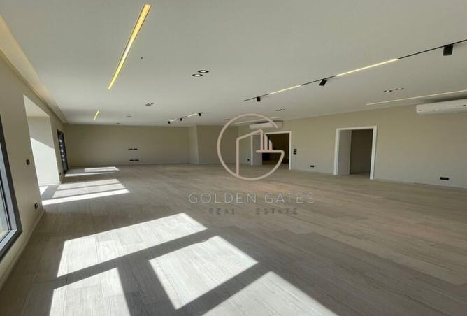 8218868 - Property Image 2