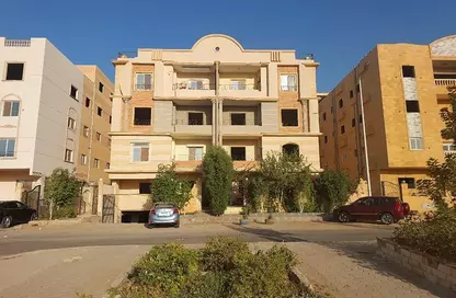 Duplex - 3 Bedrooms - 2 Bathrooms for sale in 5th Area - Shorouk City - Cairo