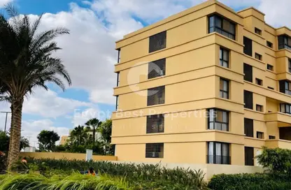 Apartment - 2 Bedrooms - 2 Bathrooms for sale in O West - 6 October Compounds - 6 October City - Giza
