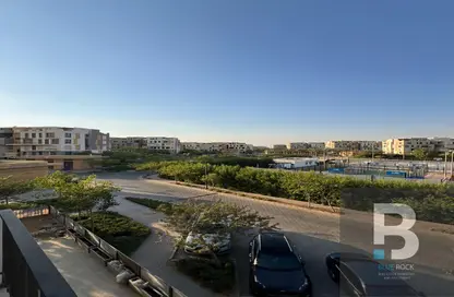 دوبلكس - 3 غرف نوم - 4 حمامات للبيع في ايستاون - كمبوندات التجمع الخامس - التجمع الخامس - مدينة القاهرة الجديدة - القاهرة