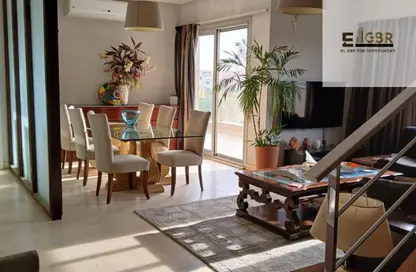 (بنتهاوس  (روف - 3 غرف نوم - 3 حمامات للبيع في ذا فيلدج - المستثمرين الجنوبية - مدينة القاهرة الجديدة - القاهرة