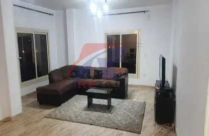 Apartment - 3 Bedrooms - 2 Bathrooms for rent in Zizinia St. - South Investors Area - New Cairo City - Cairo