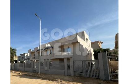 Twin House - 3 Bedrooms - 1 Bathroom for sale in Al Nakheel - El Shorouk Compounds - Shorouk City - Cairo