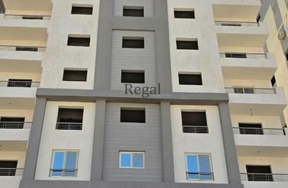 Apartment - 3 Bedrooms - 2 Bathrooms for sale in Green Oasis - 10th District - Nasr City - Cairo