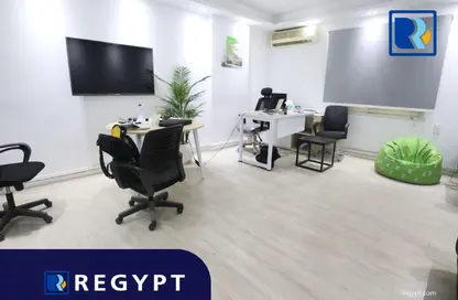 Office Space - Studio - 3 Bathrooms for rent in Street 253 - Degla - Hay El Maadi - Cairo