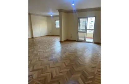 Office Space - Studio - 2 Bathrooms for rent in Abbas Al Akkad St. - 1st Zone - Nasr City - Cairo