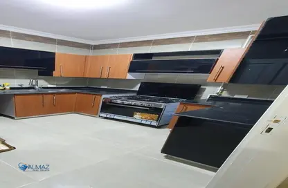 Apartment - 3 Bedrooms - 2 Bathrooms for rent in South Lotus - El Lotus - New Cairo City - Cairo