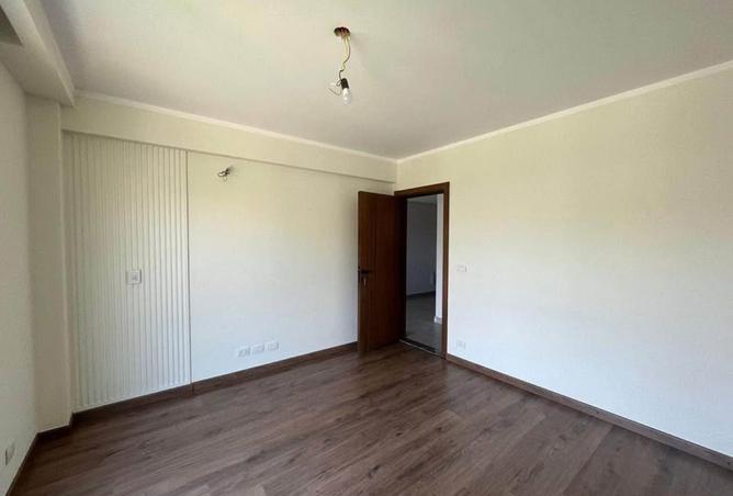 8382252 - Property Image 3