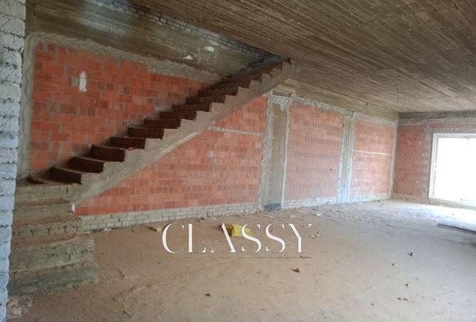 8393996 - Property Image 2