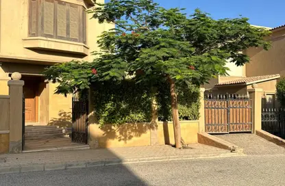Twin House - 4 Bedrooms - 4 Bathrooms for sale in Meadows Park - Sheikh Zayed Compounds - Sheikh Zayed City - Giza