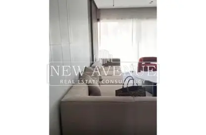 Apartment - 2 Bedrooms - 2 Bathrooms for sale in Lake View Residence - 5th Settlement Compounds - The 5th Settlement - New Cairo City - Cairo