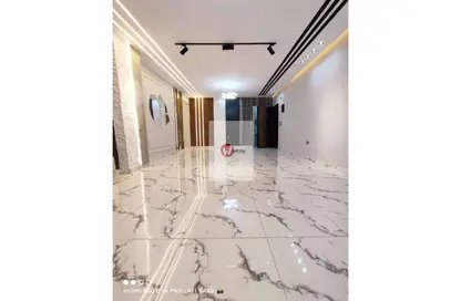 شقة - 3 غرف نوم - 2 حمامات للبيع في حدائق الاهرام - الجيزة