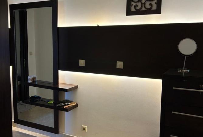 8392700 - Property Image 2