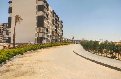 Apartment - 4 Bedrooms - 3 Bathrooms for sale in City Oval - New Capital Compounds - New Capital City - Cairo