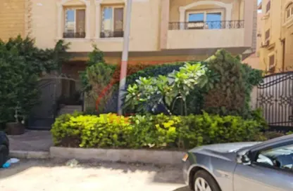 Apartment - 2 Bedrooms - 1 Bathroom for rent in Mohamed Naguib Axis - Abou El Houl - New Cairo City - Cairo