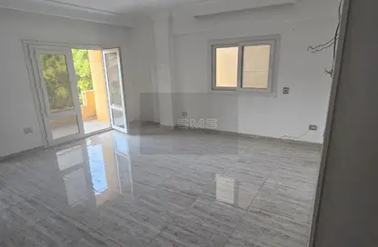 Apartment - 3 Bedrooms - 3 Bathrooms for sale in Al Sheikh Hassan Maamoun St. - El Yasmeen 7 - El Yasmeen - New Cairo City - Cairo